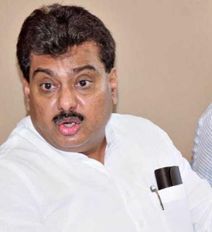 With legal hurdles hanging afire, Yettinahole Integrated drinking water project, one of the flagship projects of Congress government designed to quench the thirst of nearly 7  